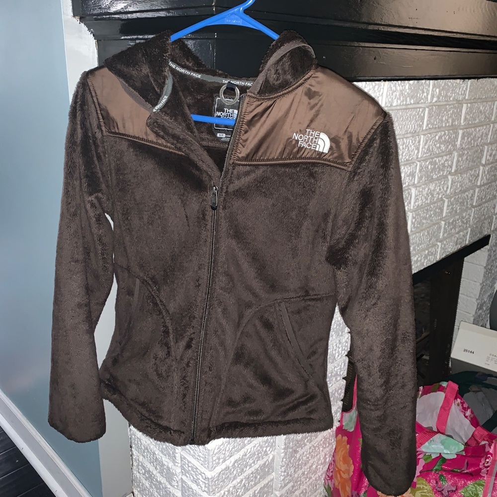 Brown Northface coat